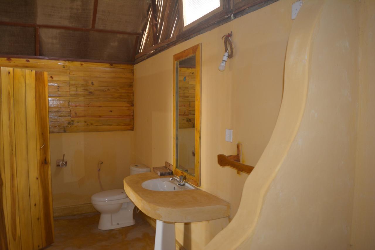 Seahorse Beach Resort カルピティヤ エクステリア 写真
